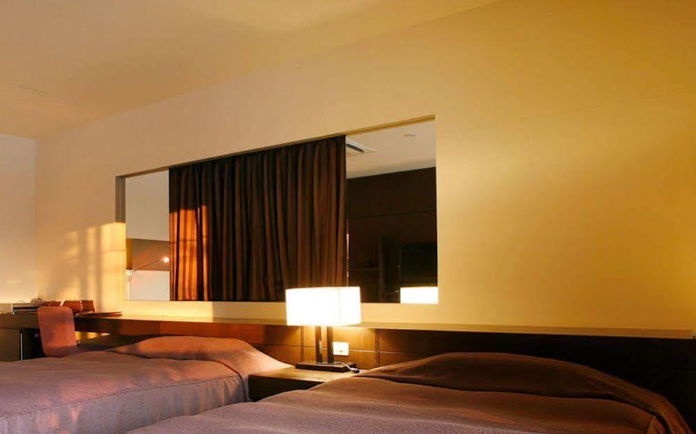 Ame No Hi To Yuyake-Adult Only Hotell Chitose  Exteriör bild