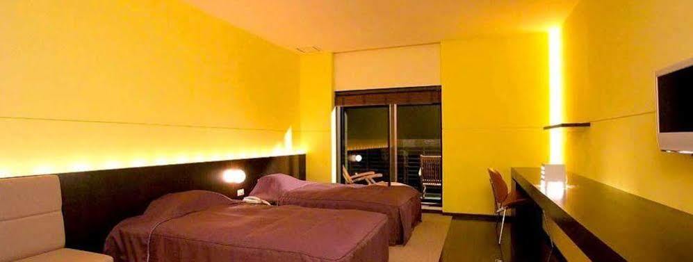 Ame No Hi To Yuyake-Adult Only Hotell Chitose  Exteriör bild